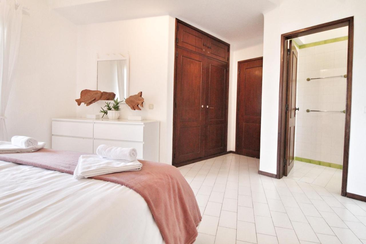 T3 Holiday Cottage Near The Beach | C225 Porches  Buitenkant foto