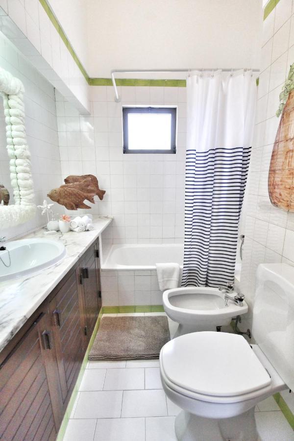 T3 Holiday Cottage Near The Beach | C225 Porches  Buitenkant foto