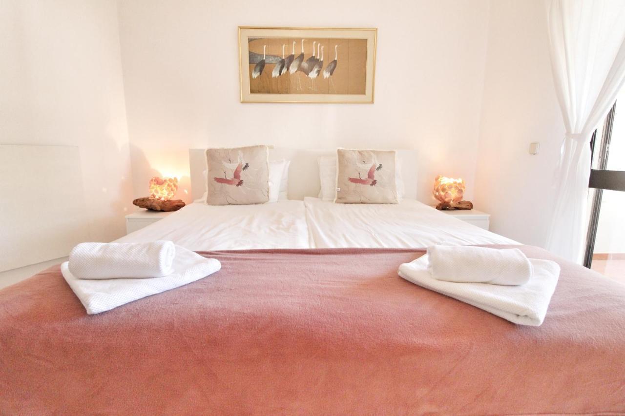T3 Holiday Cottage Near The Beach | C225 Porches  Buitenkant foto